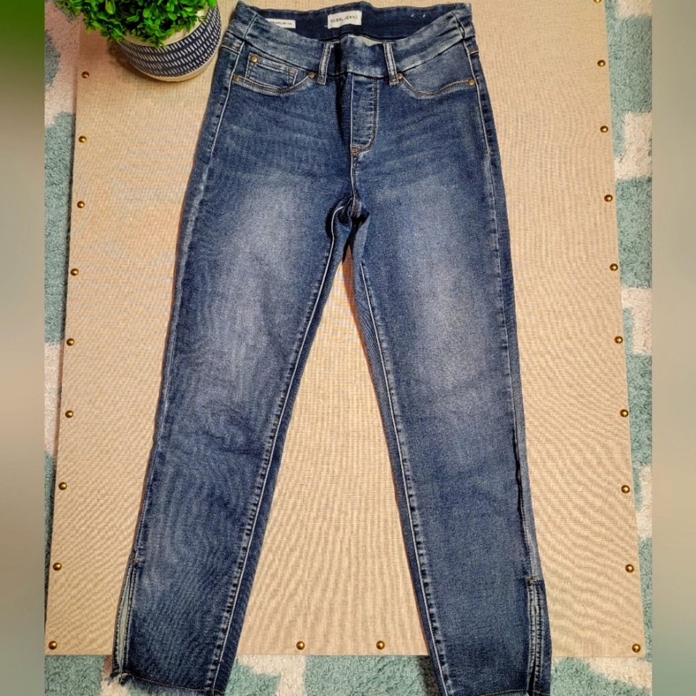 Tribal jeans women size 4 mid-ruse ankle jeggings